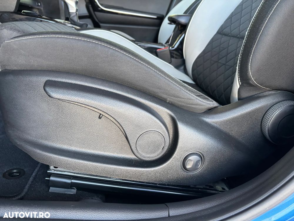 Kia Pro Ceed 1.5 T-GDI 7DCT GT Line - 32