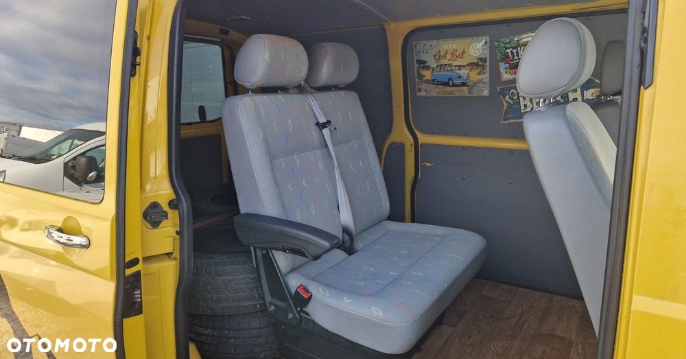 Volkswagen Transporter - 14