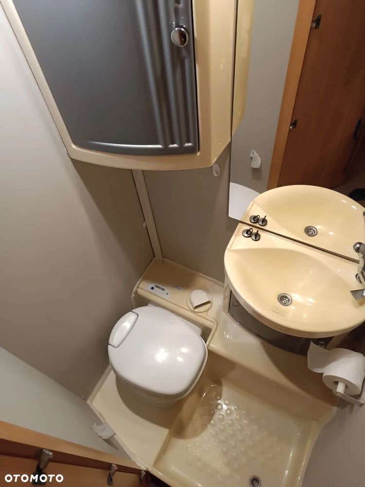 Dethleffs 490 TK 1300kg Hobby 490 KMF - 16