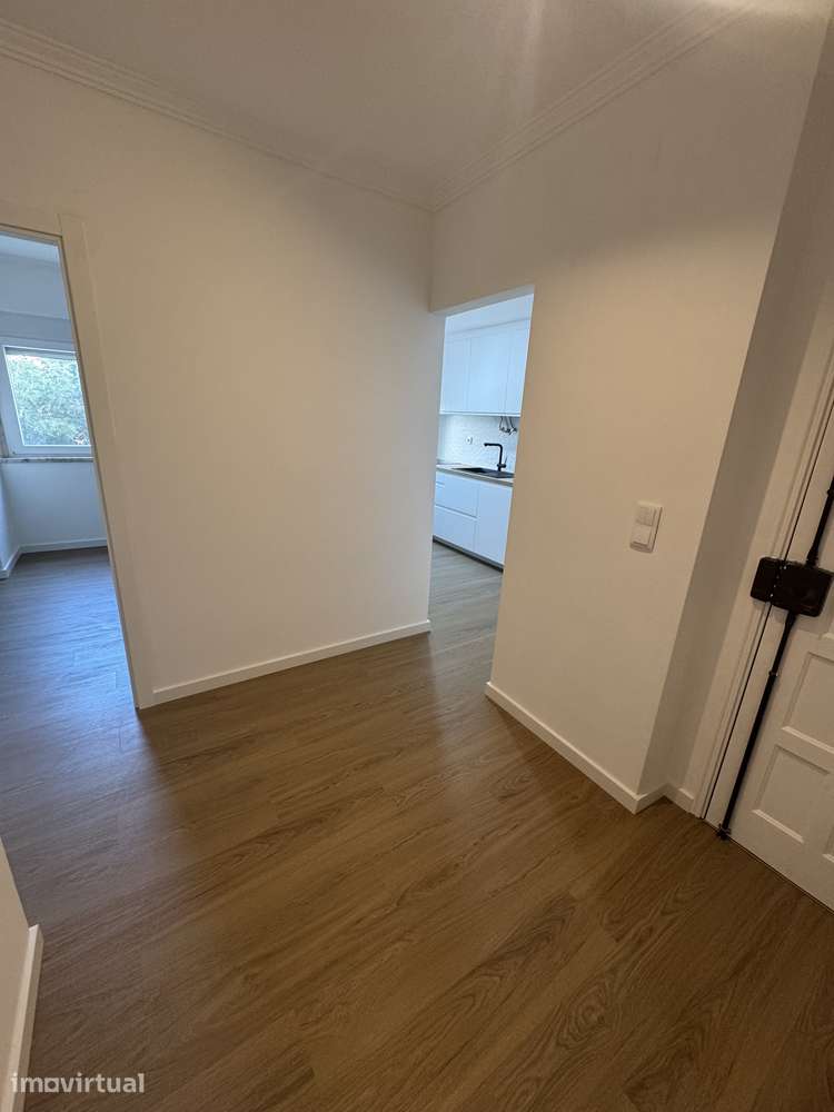 APARTAMENTO T2 COM ELEVADOR | RINCHOA – RIO DE MOURO - Grande imagem: 4/22