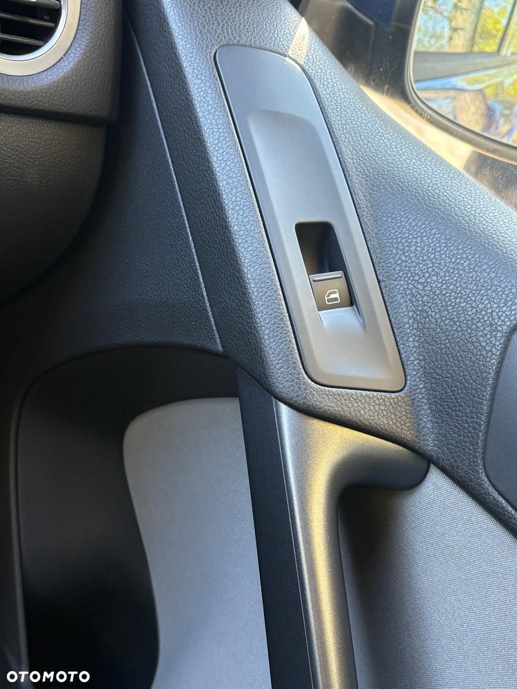 Volkswagen Tiguan - 13