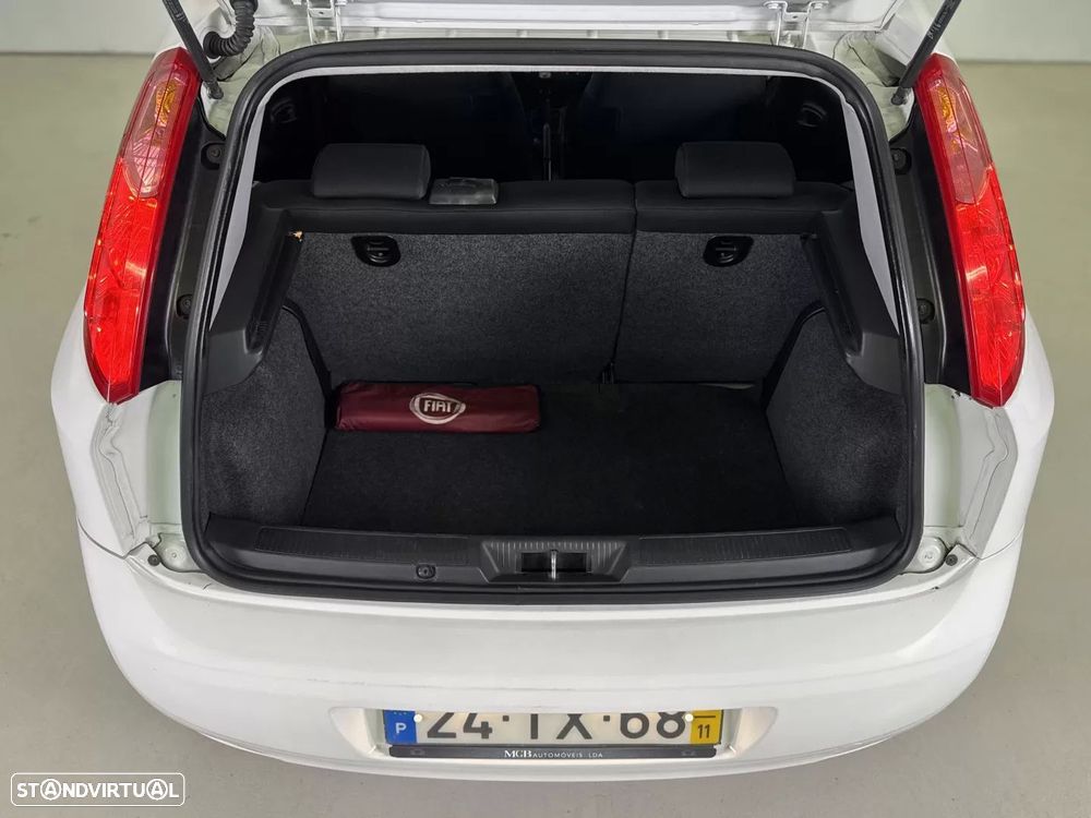 Fiat Punto 1.2 Lounge Start&Stop - 17
