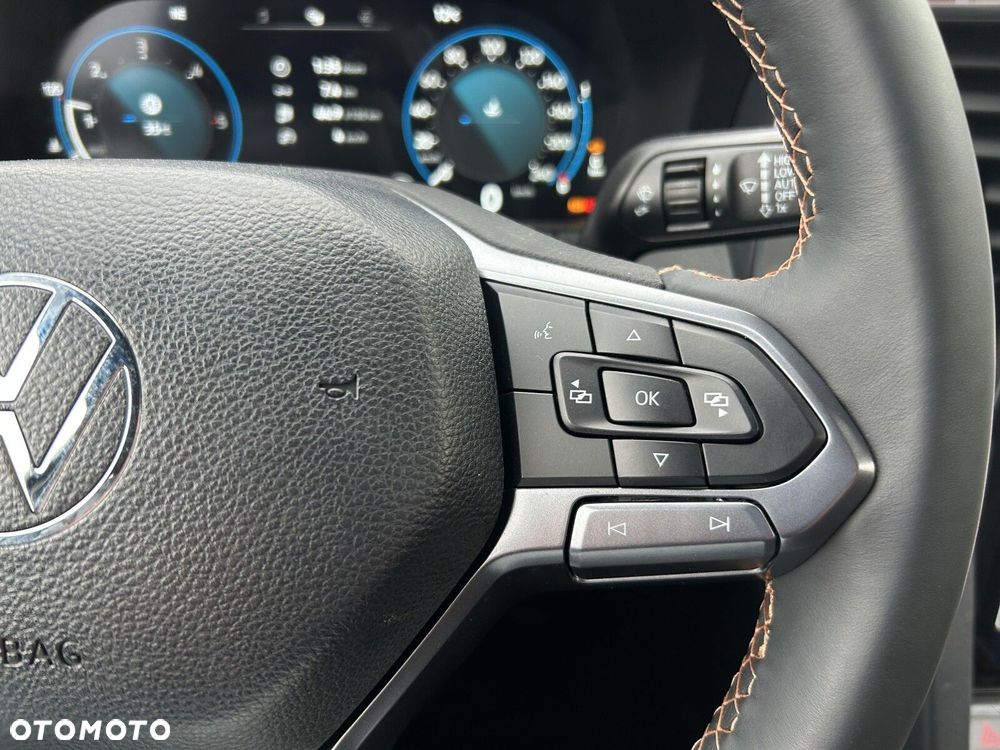 Volkswagen Amarok - 18