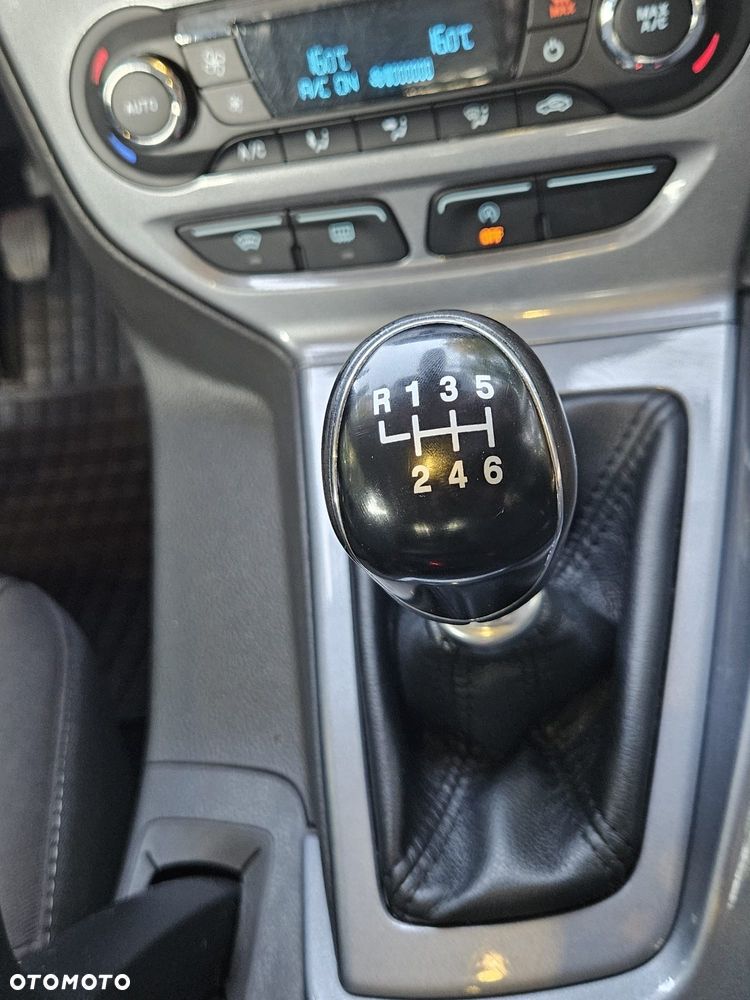Ford Focus - 21