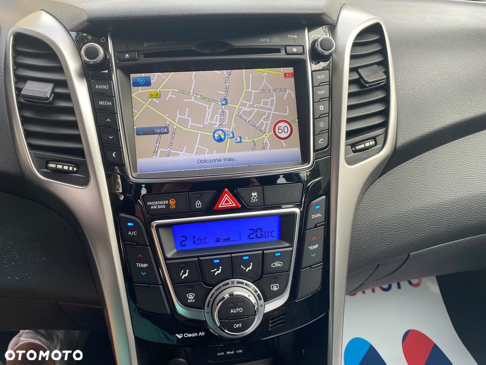 Hyundai i30 1.6 Trend - 9