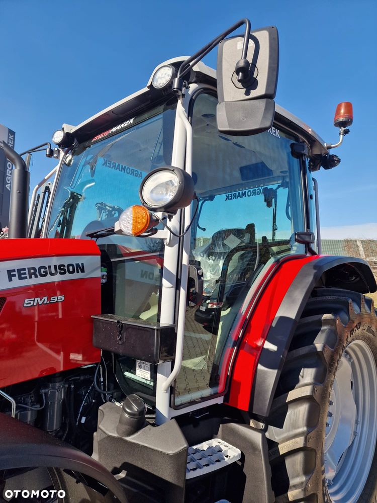 Massey Ferguson 5M.95 Dyna-4 moc 105KM - 3