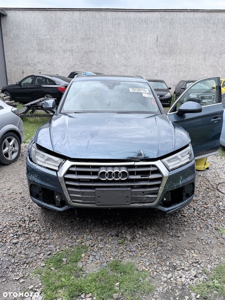 Audi Q5 2.0 TFSI Quattro S tronic design - 2