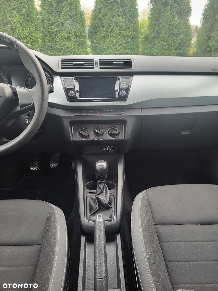Skoda Fabia - 6