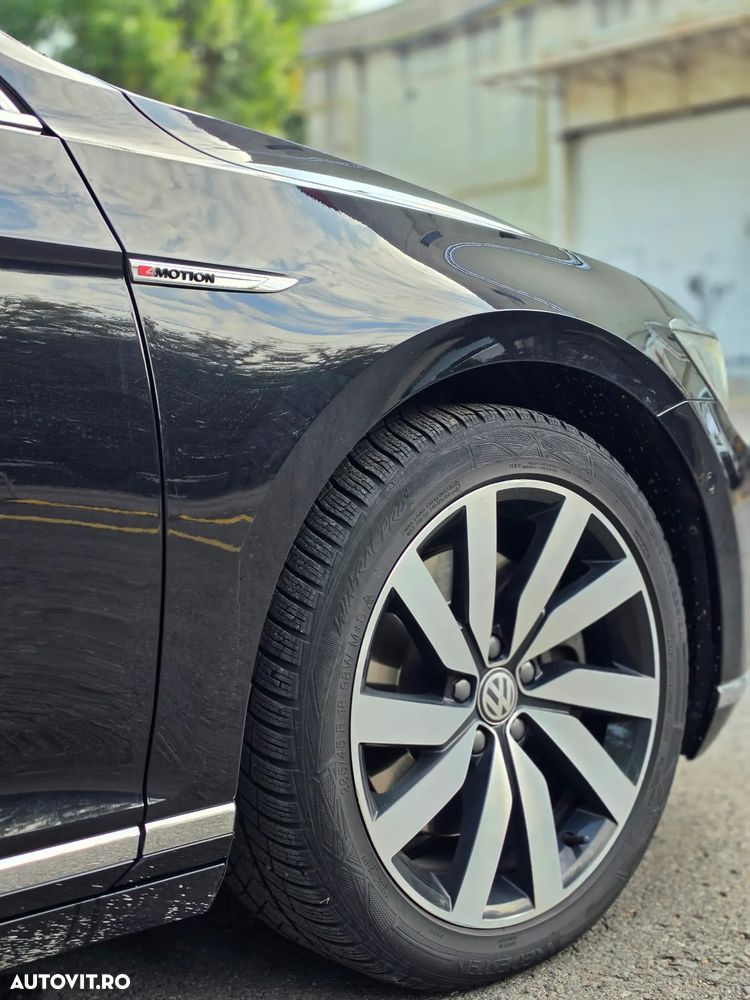 Volkswagen Passat 2.0 TDI DSG 4Motion Highline - 17