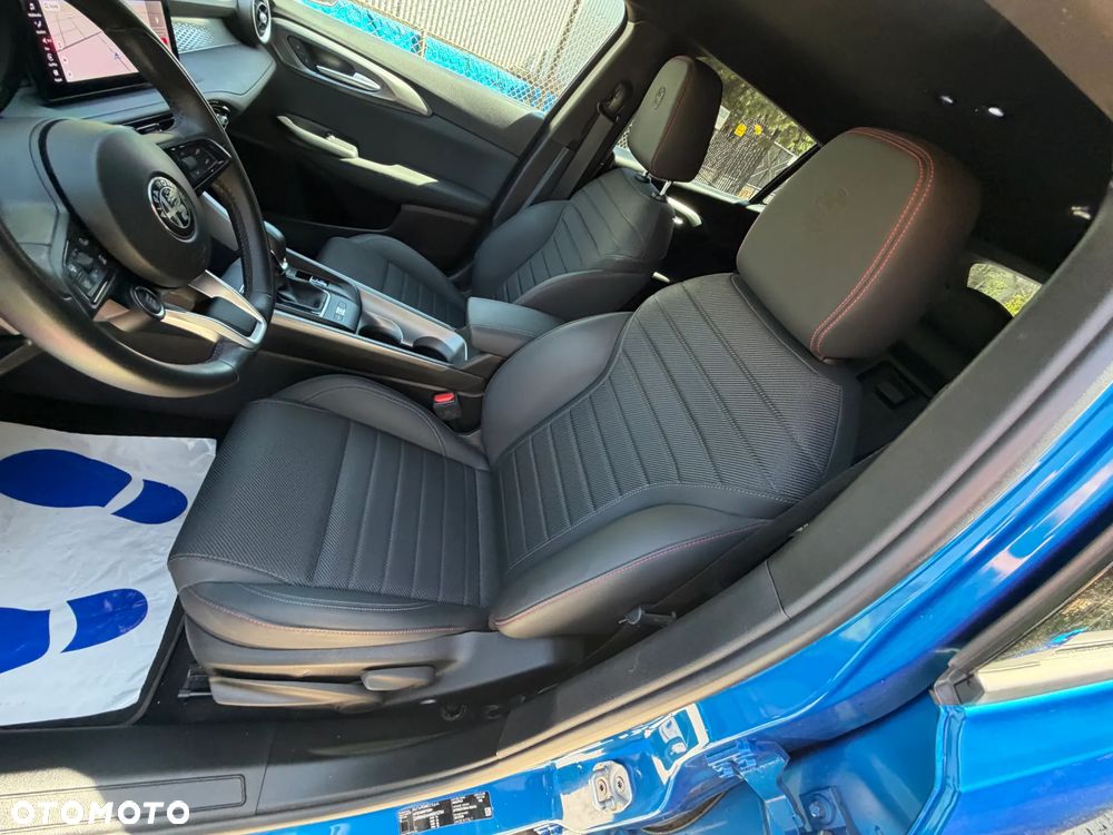 Alfa Romeo Tonale 1.5 T4 GSE mHEV Sprint DCT - 11