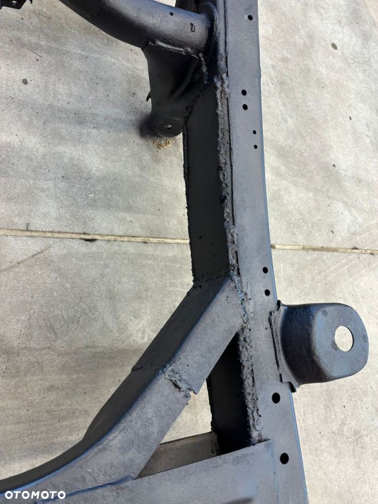 Rama nissan patrol gr y60 long 2.8 4.2 3.0 - 6