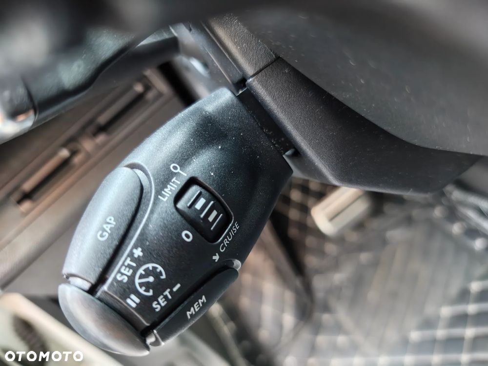 Peugeot 5008 2.0 BlueHDI GT S&S EAT8 - 27