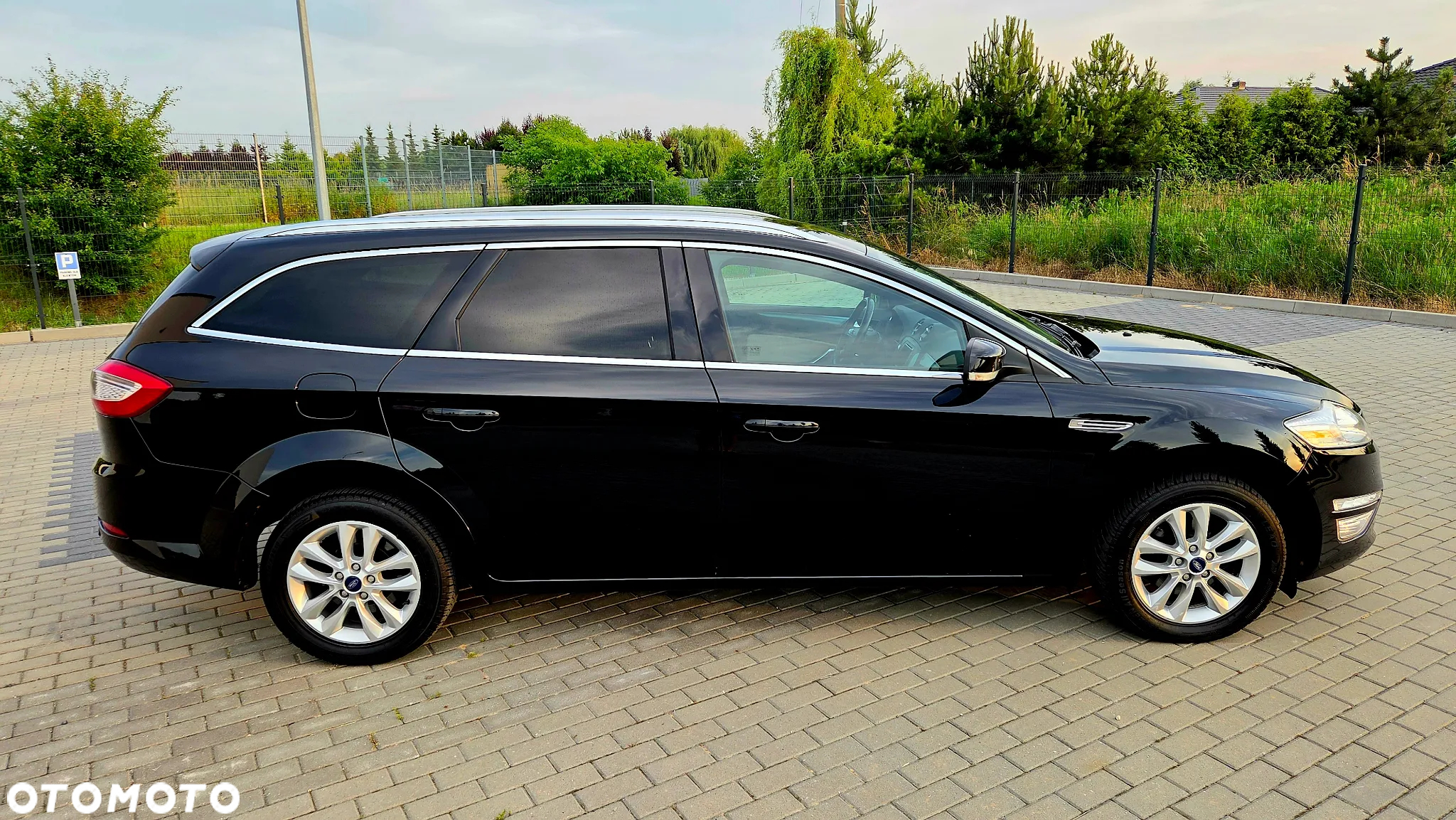 Ford Mondeo 2.0 TDCi Titanium - 12