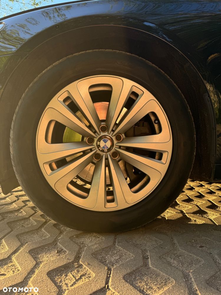 BMW Seria 7 730d - 36