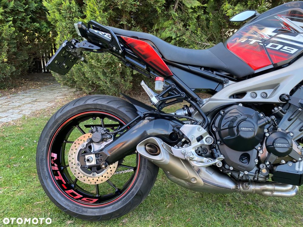 Yamaha MT - 9