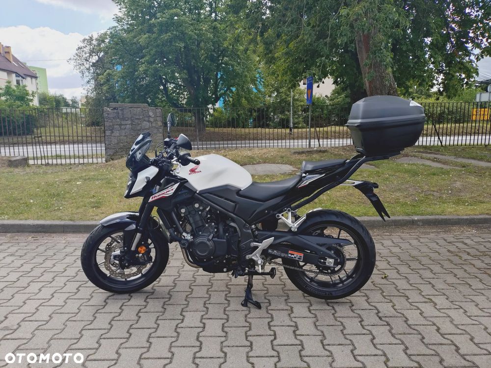 Honda CB - 1
