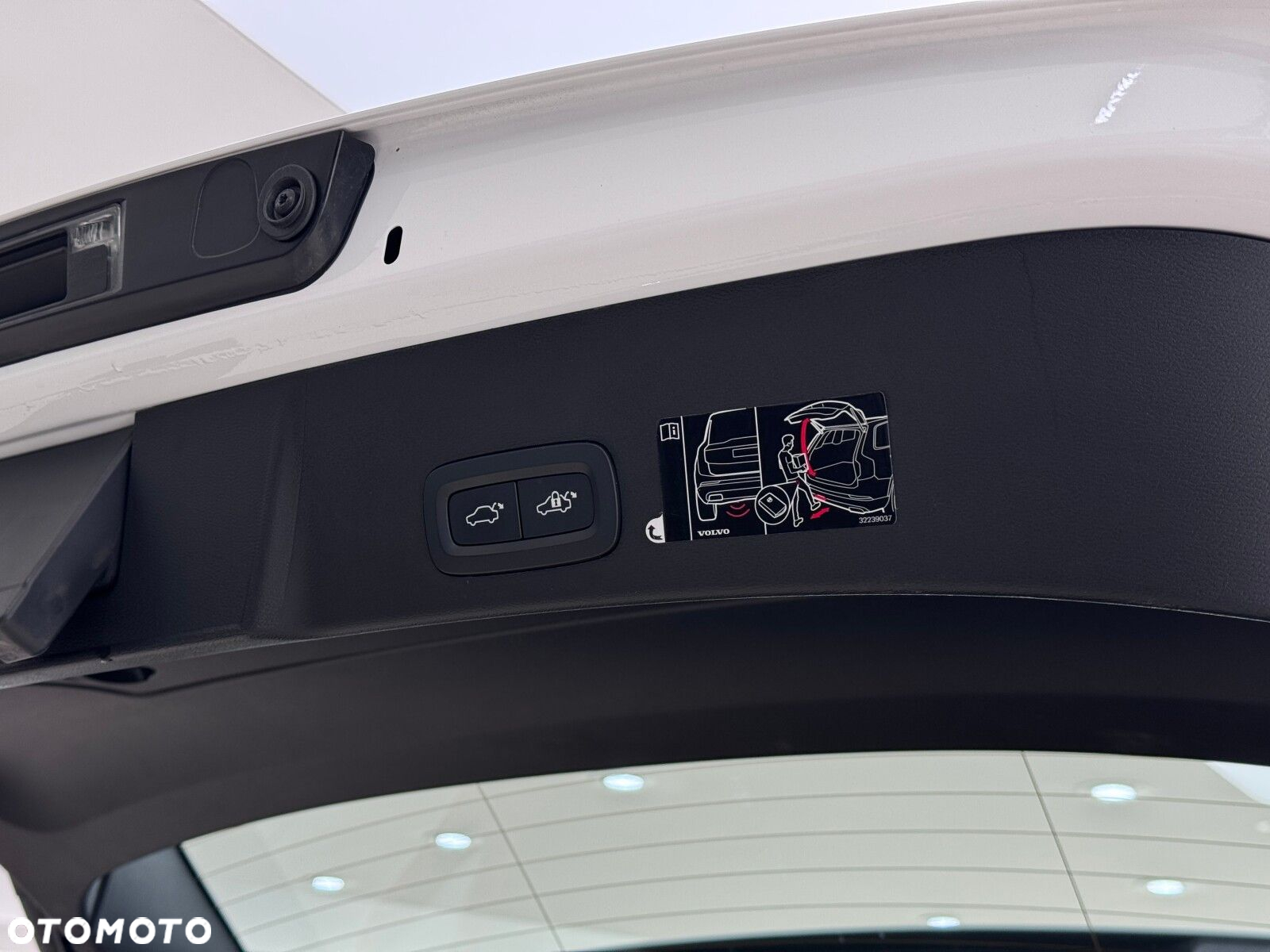 Volvo XC 40 - 18
