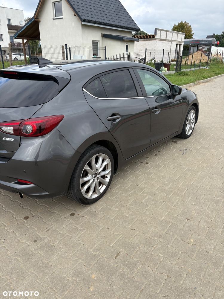 Mazda 3 - 6