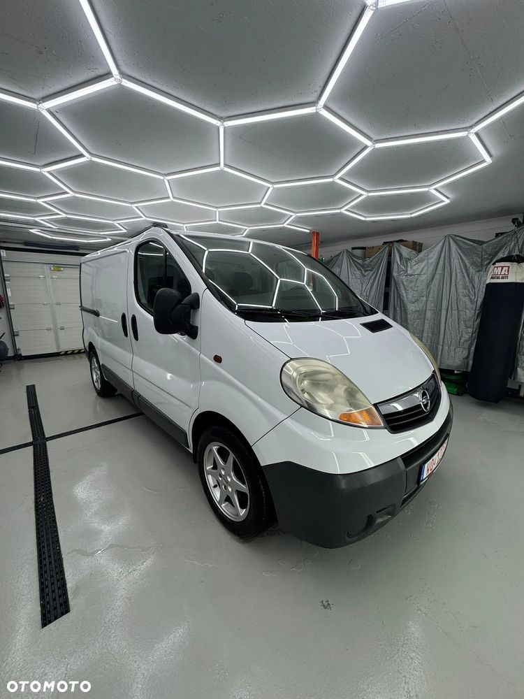 Opel Vivaro - 3
