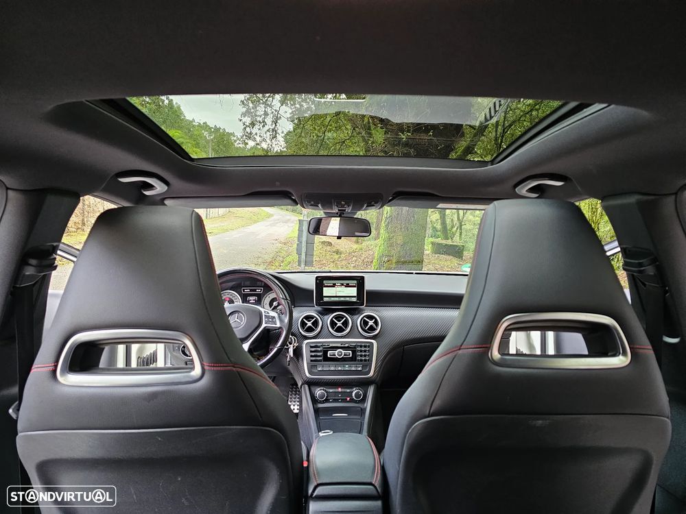 Mercedes-Benz A 200 CDi BE AMG Line Aut. - 22