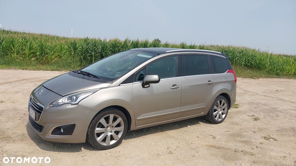 Peugeot 5008 - 3