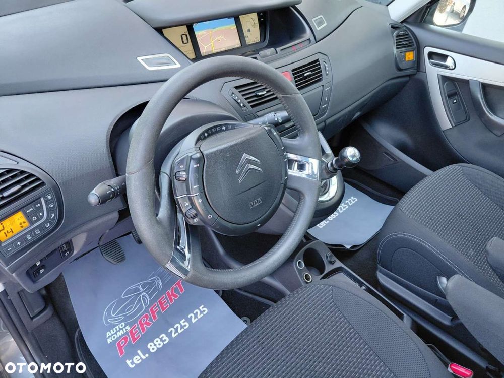 Citroën C4 Picasso - 10