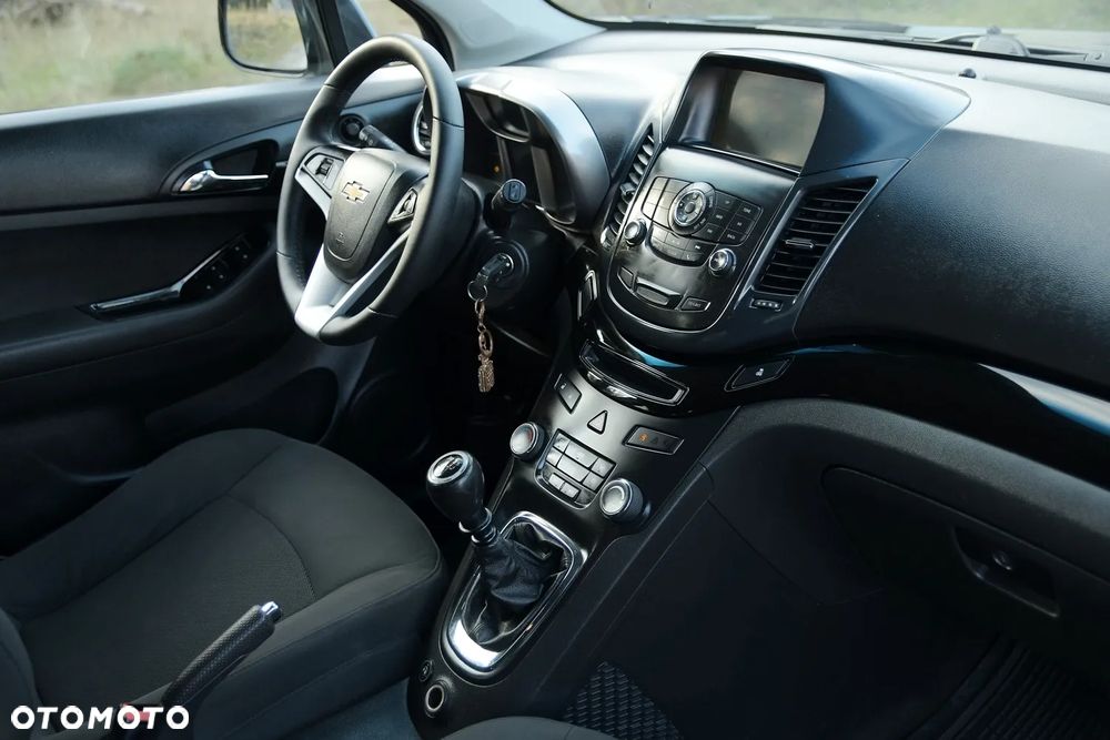 Chevrolet Orlando - 18
