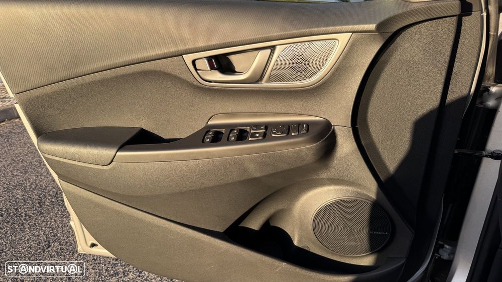 Hyundai Kauai 64 kWh Premium+LED - 19