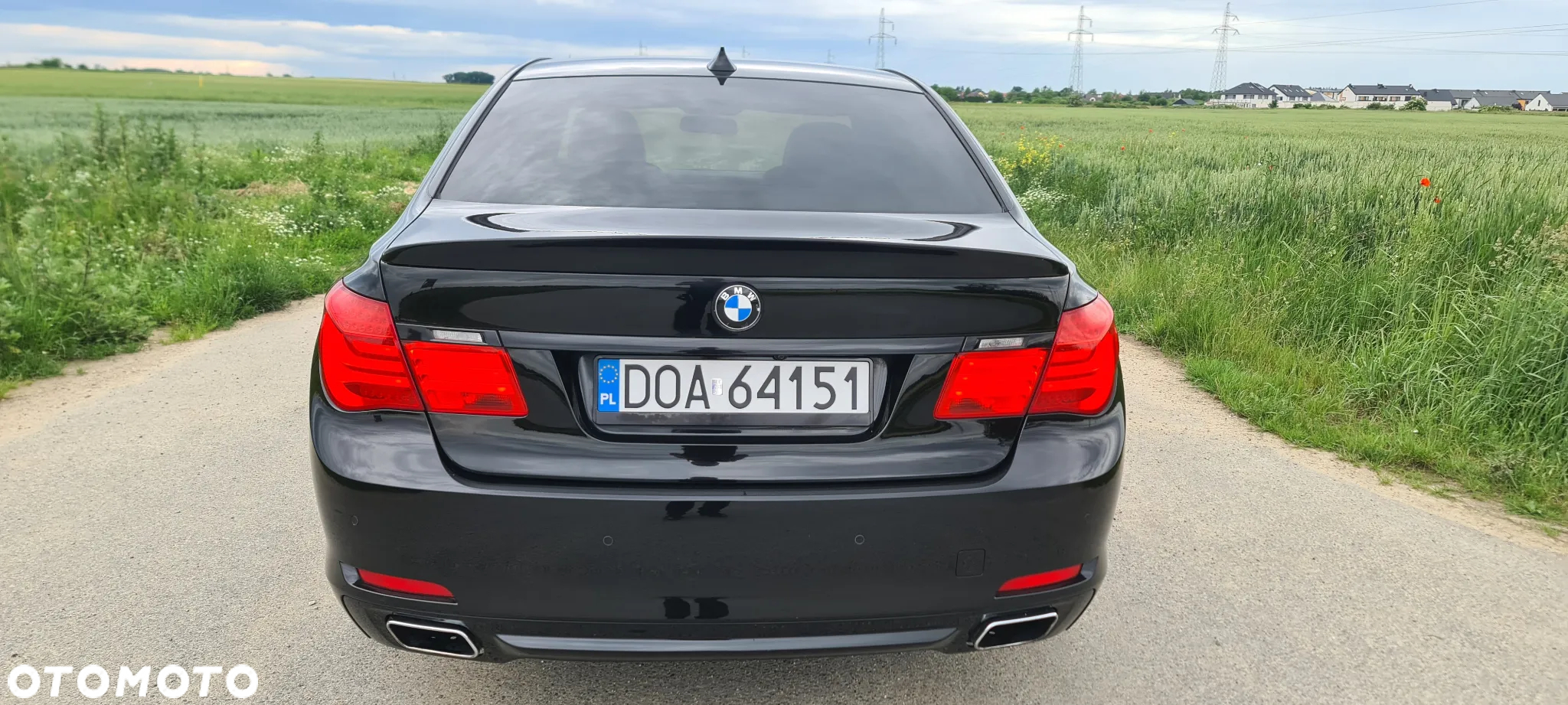 BMW Seria 7 750i L - 6