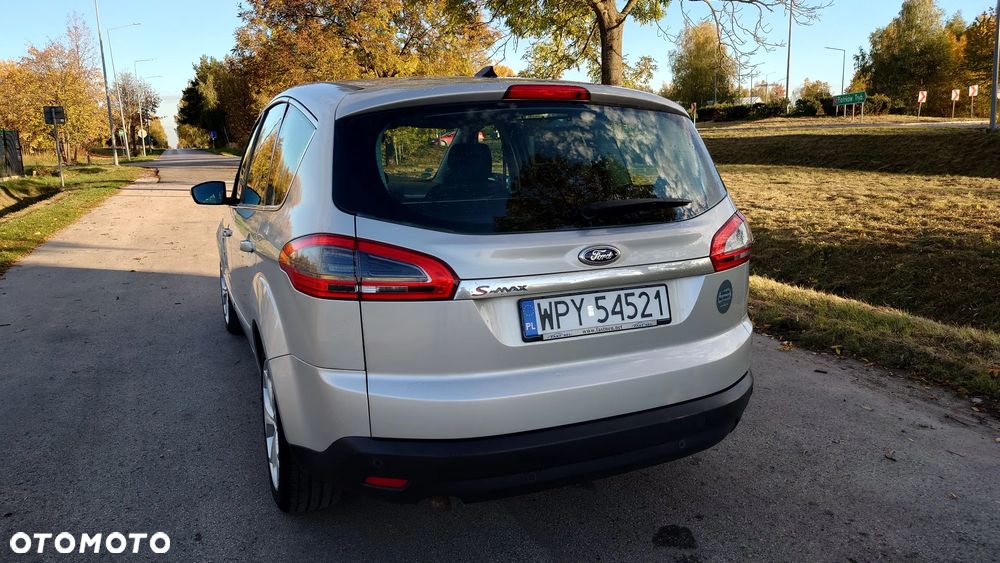 Ford S-Max 2014 photo 3