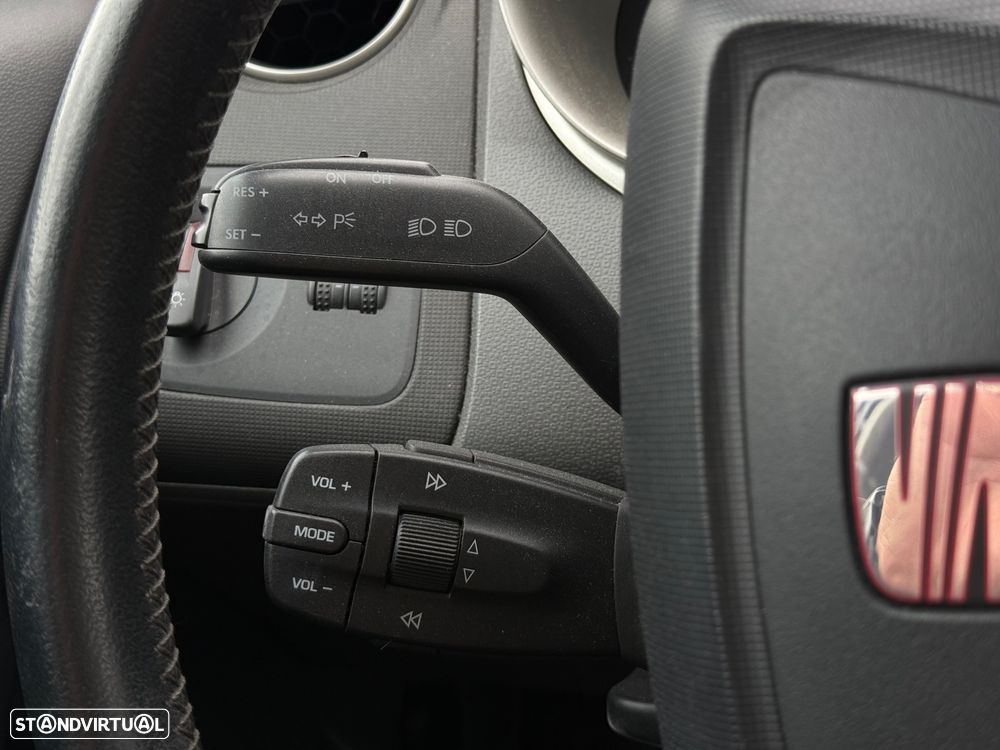 SEAT Ibiza 1.9 TDI Style DPF - 11