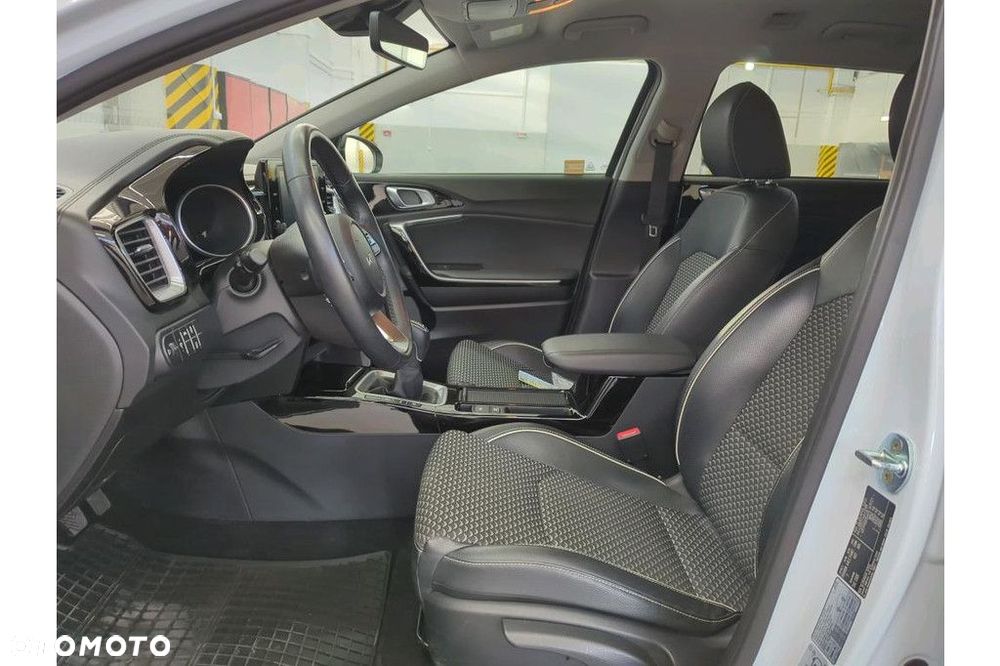 Kia Ceed 1.5 T-GDI L - 5