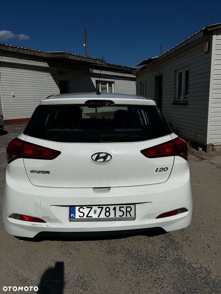 Hyundai i20 - 4