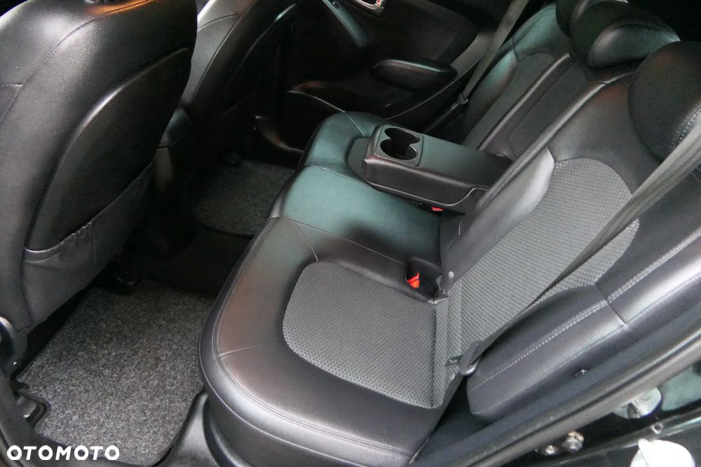 Hyundai ix35 2.0 2WD Automatik Style - 23