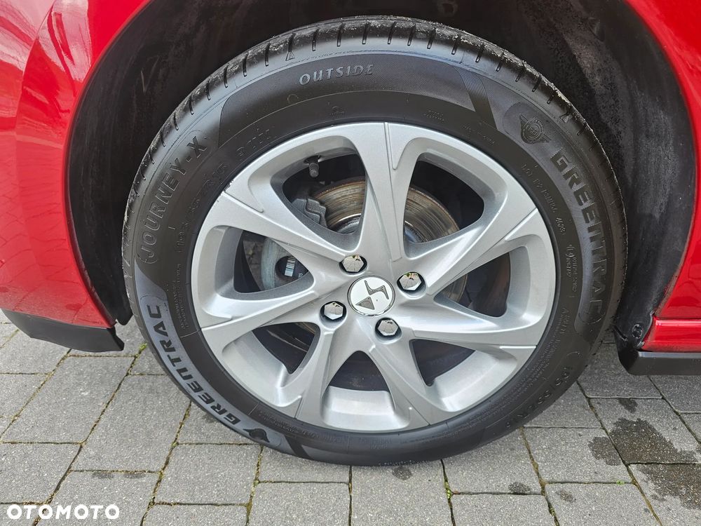 Citroën DS3 PureTech 82 CONNECTED CHIC - 17