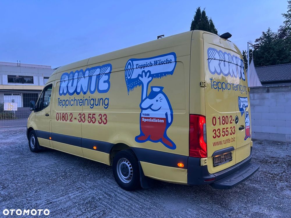 Mercedes-Benz Sprinter - 3