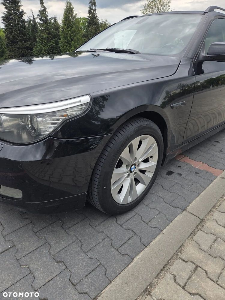 BMW Seria 5 520d - 5