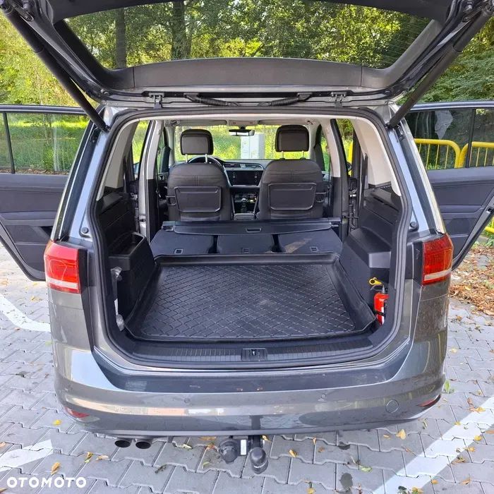 Volkswagen Touran 2.0 TDI BMT Comfortline - 8