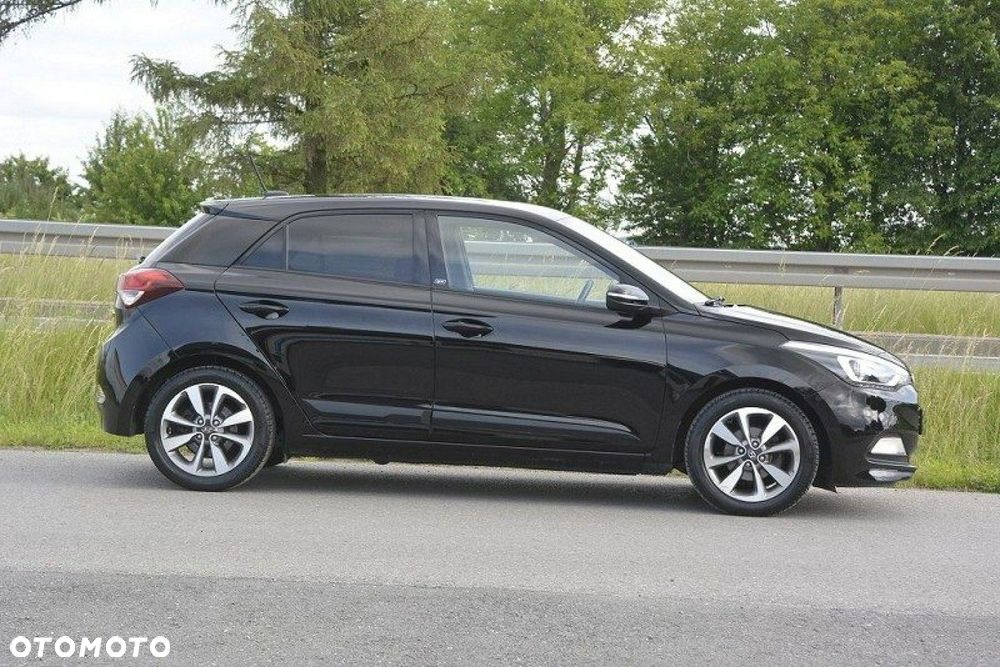 Hyundai i20 1.2 BlueDrive Go - 8