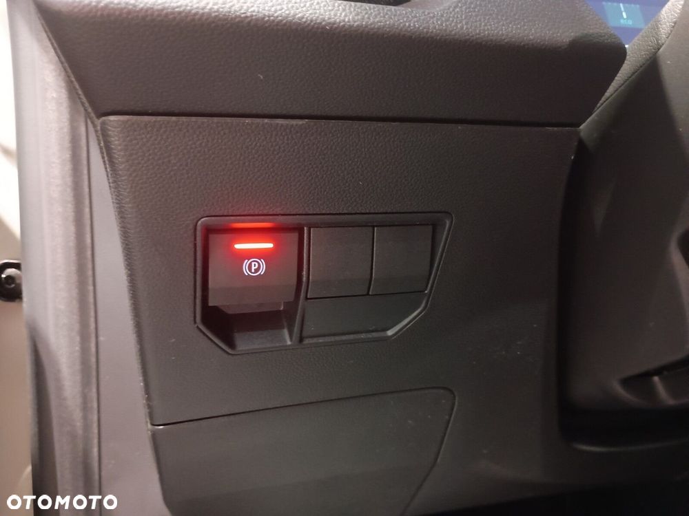 Dacia Duster 1.8 Full Hybrid 155 Journey MMT - 20