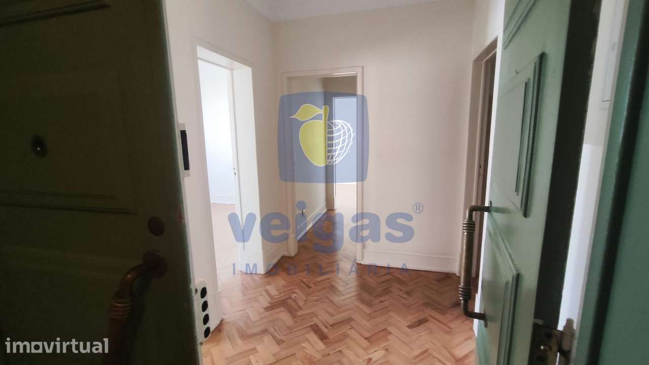 Apartamento T3+1 para arrendamento no Areeiro - Grande imagem: 5/38