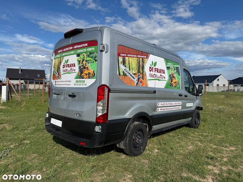 Ford Transit - 27