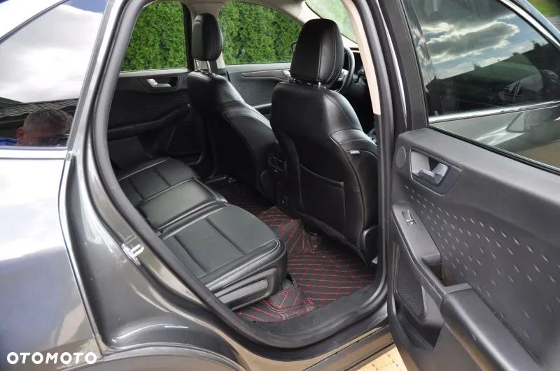 Ford Escape 2.0 EcoBoost AWD Titanium - 14