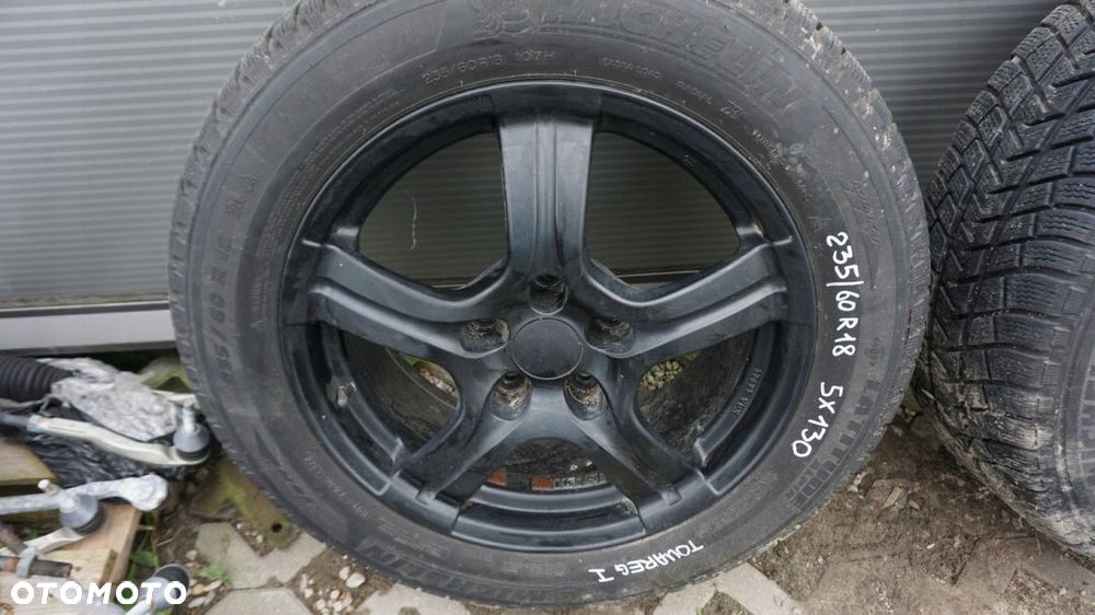 KOŁA ALUFELGI OPONY VW TOUAREG 235/60 R18 5x130 - 2