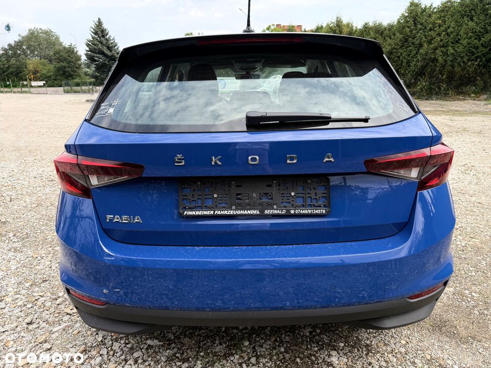 Skoda Fabia 1.0 MPI Ambition - 9