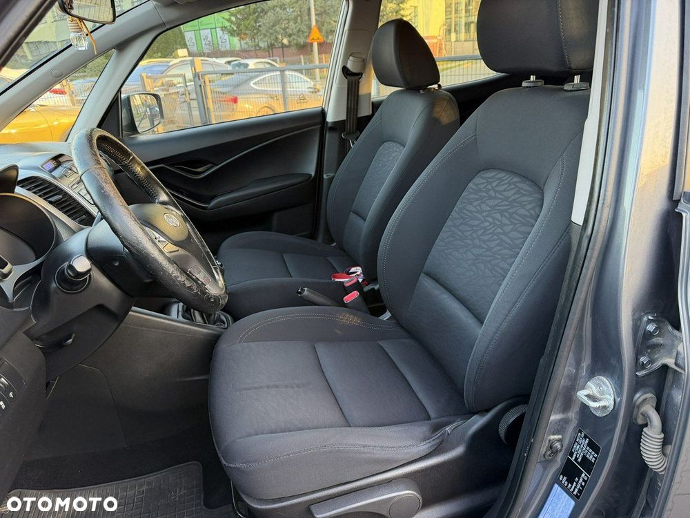 Hyundai ix20 1.4 Comfort - 11