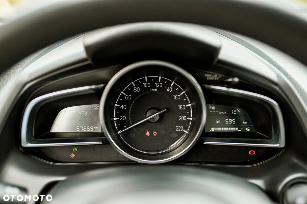 Mazda 2 SKYACTIV-G 90 Exclusive-Line - 28
