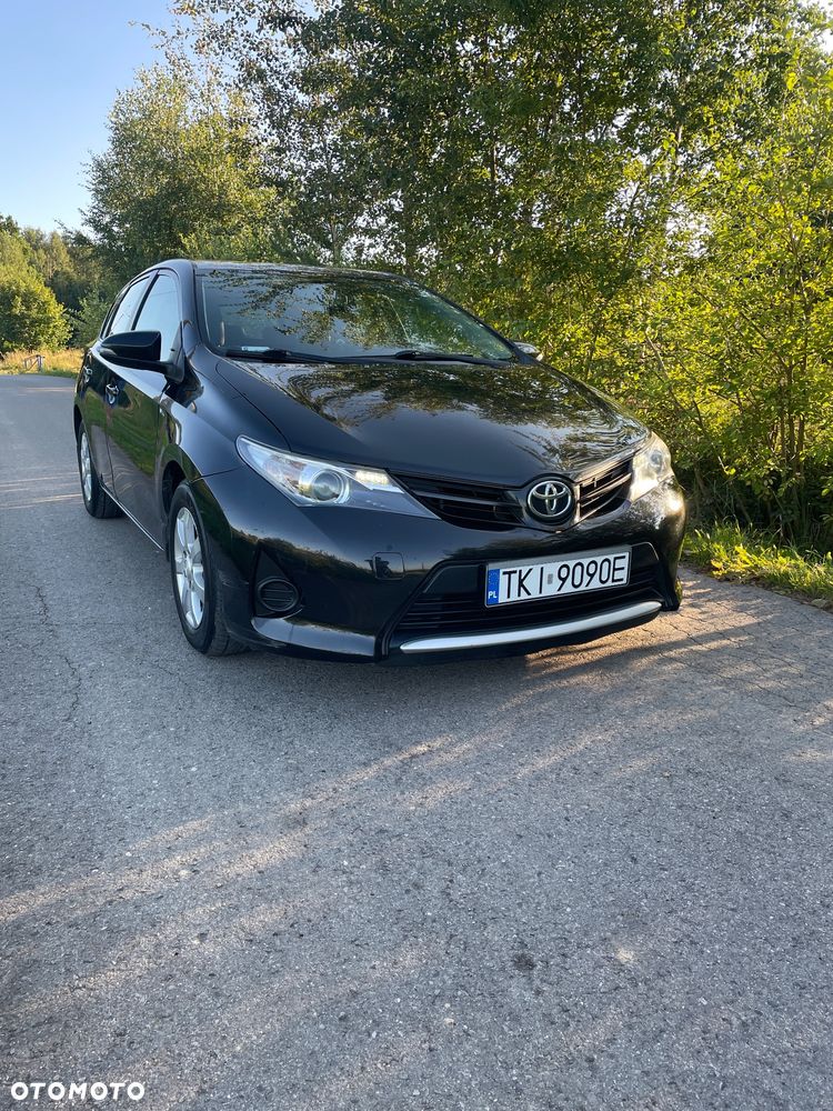 Toyota Auris 1.4 D-4D Active - 5