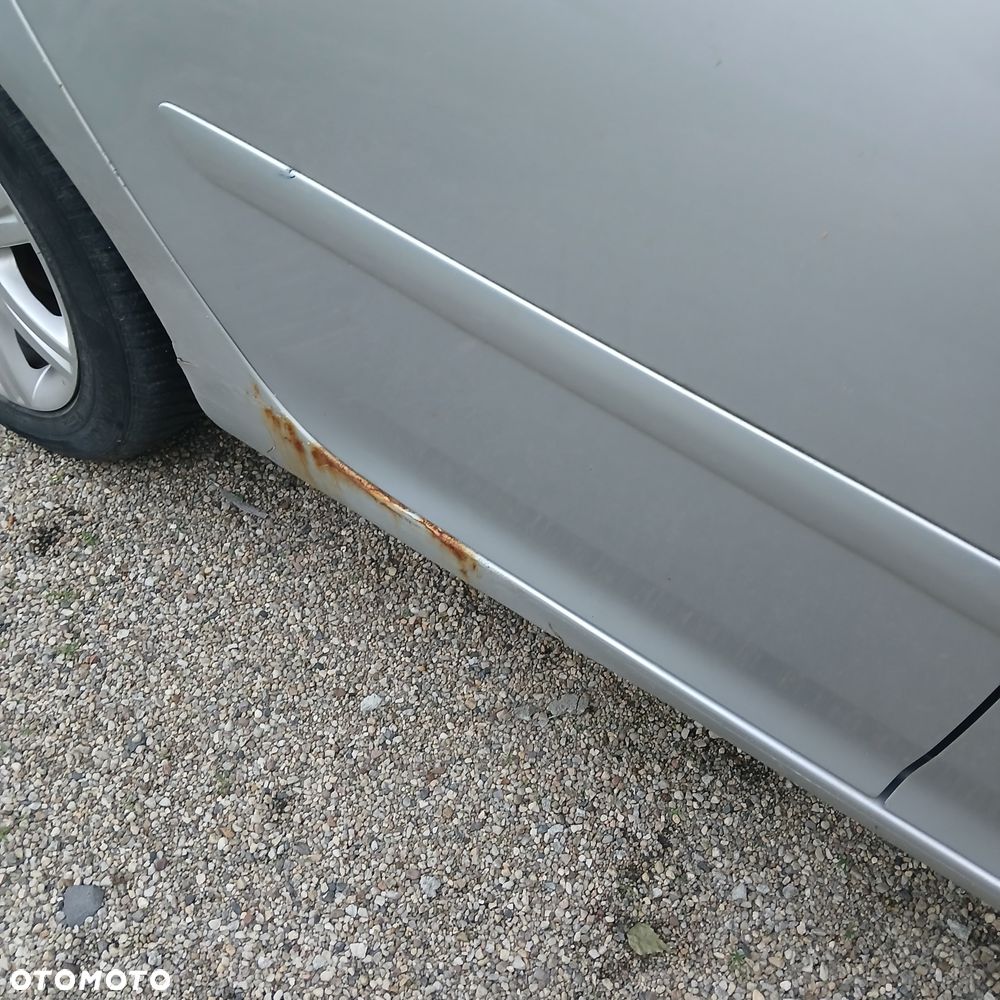 Volkswagen Golf 1.9 TDI Trendline - 4