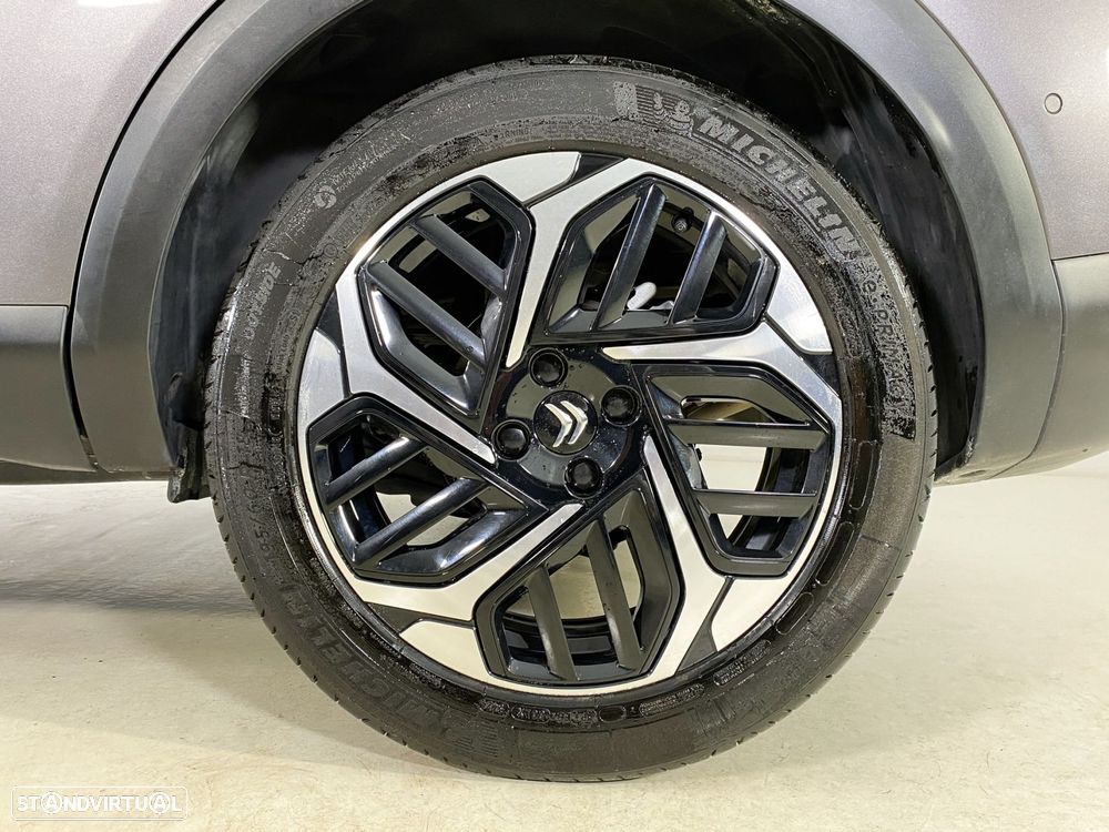 Citroën C4 PureTech 130 Stop&Start EAT8 SHINE - 24